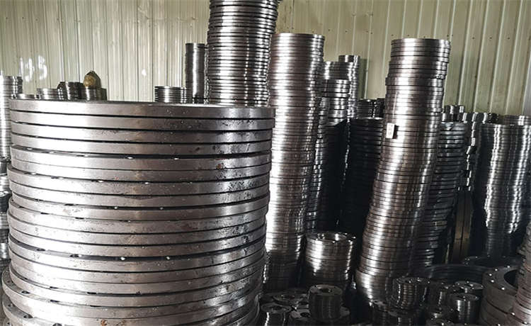 700 鋼材場螺旋焊管，河源H型鋼，1820mm螺旋鋼管，1000鎖扣螺旋管