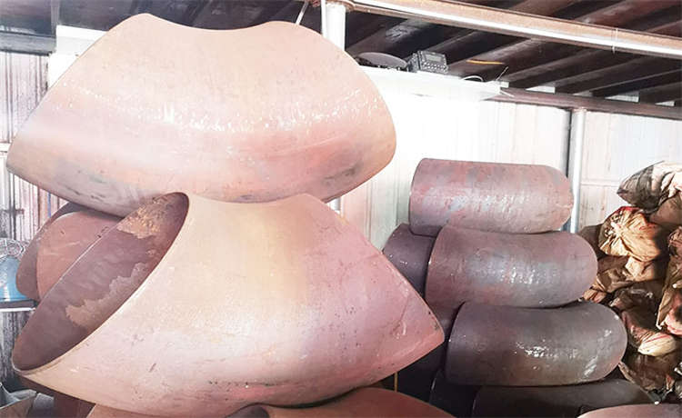 1200鋼立柱，深圳打樁螺旋管，325mm螺旋管，鋼材場打樁螺旋鋼管